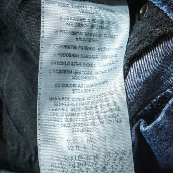 Guess Low Rise Straight Grace Fit Dark Blue Jeans - Picture 8 of 8